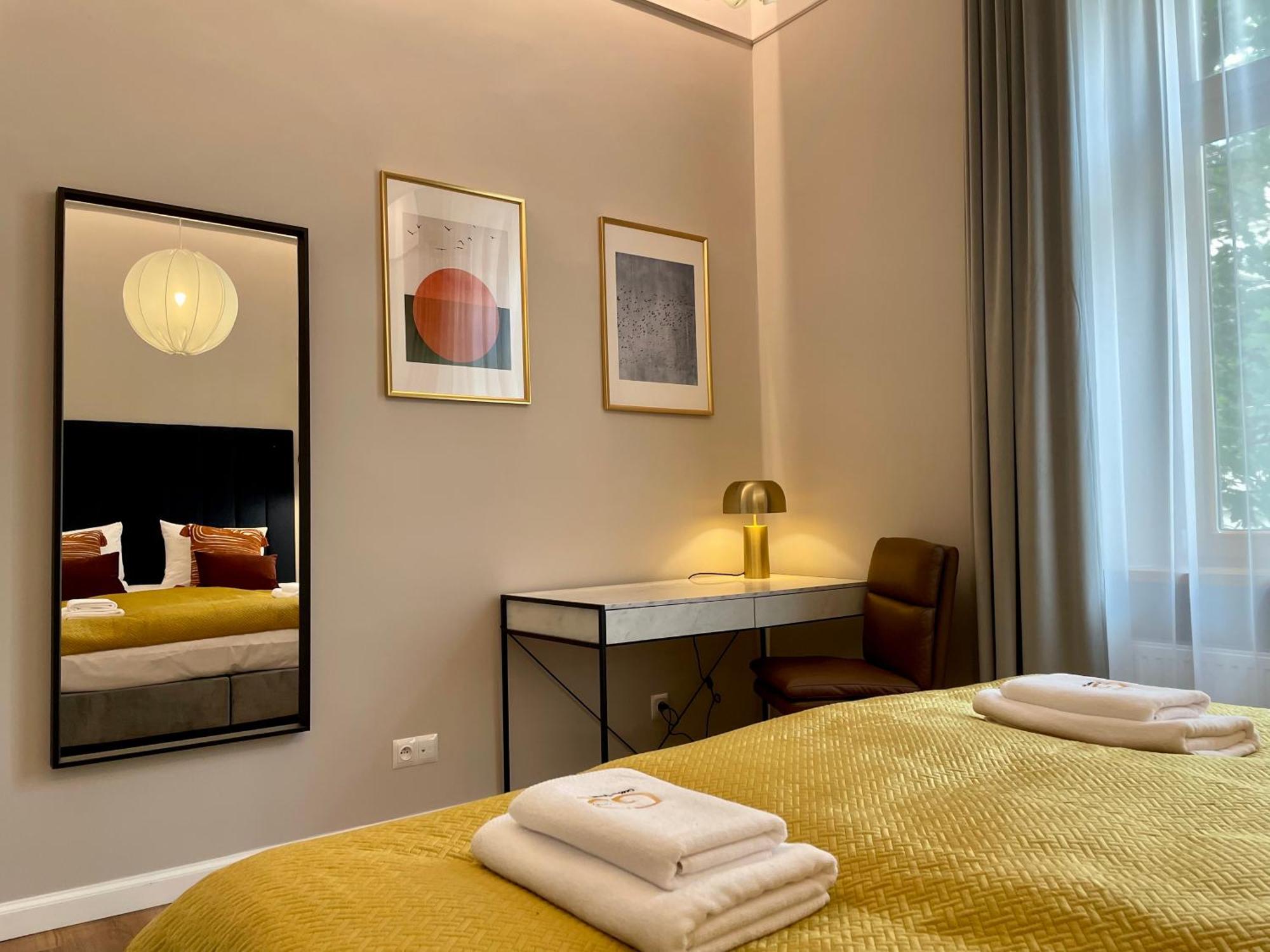 Golden Queen Apartments City Center Kraków Eksteriør billede