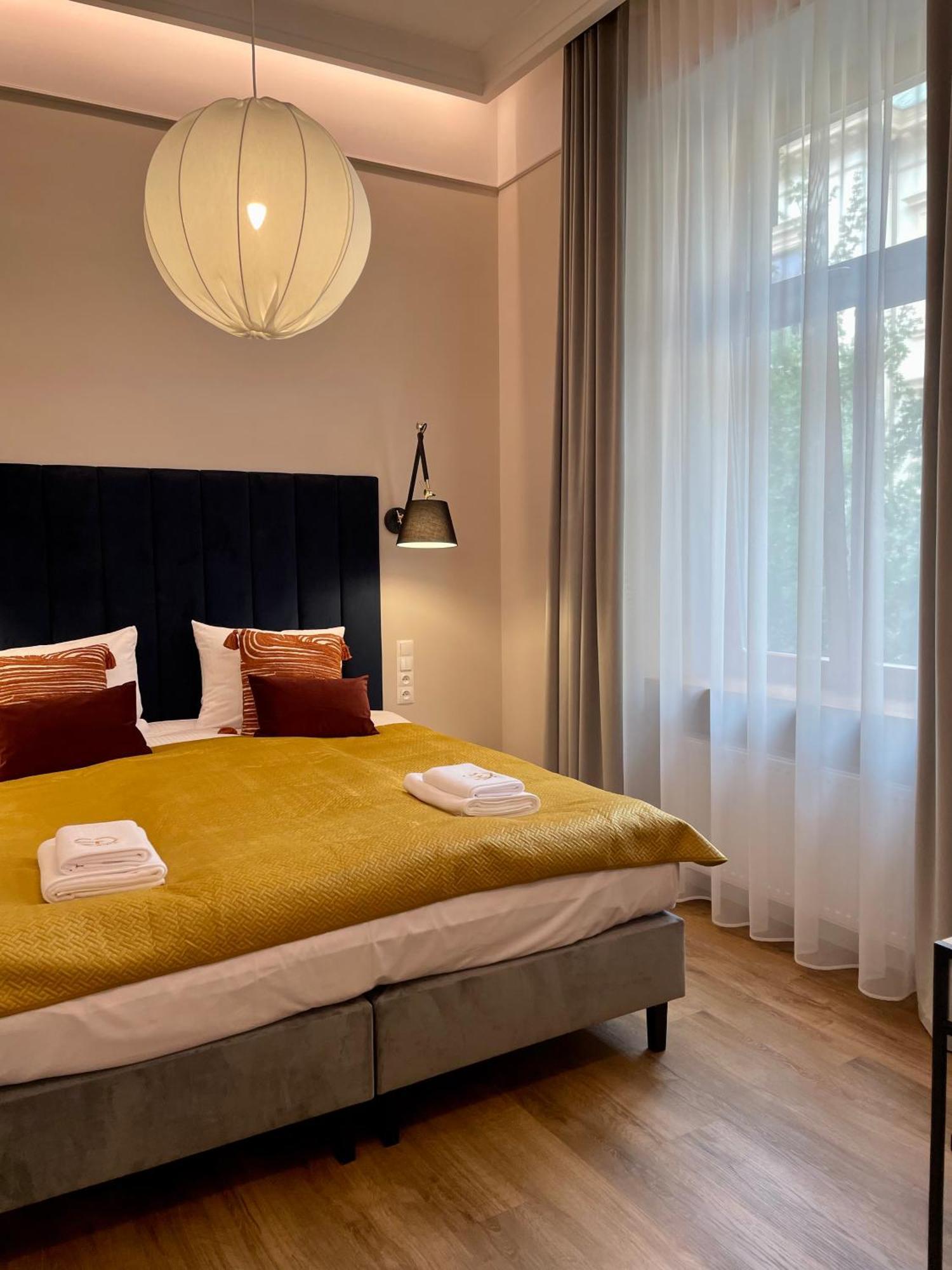 Golden Queen Apartments City Center Kraków Eksteriør billede